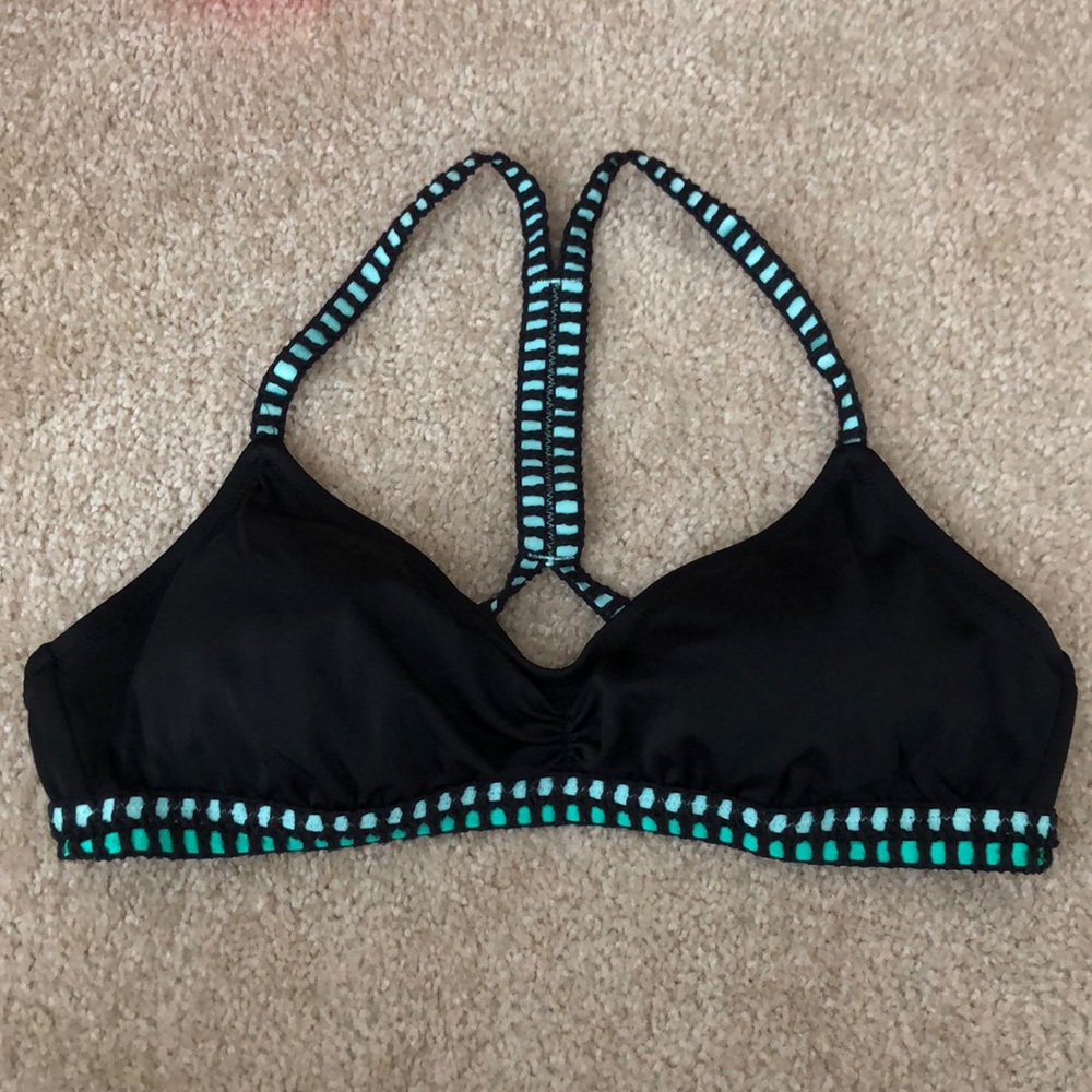 Victoria’s Secret bikini top